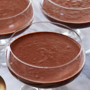 chocolate chia seed smoothie